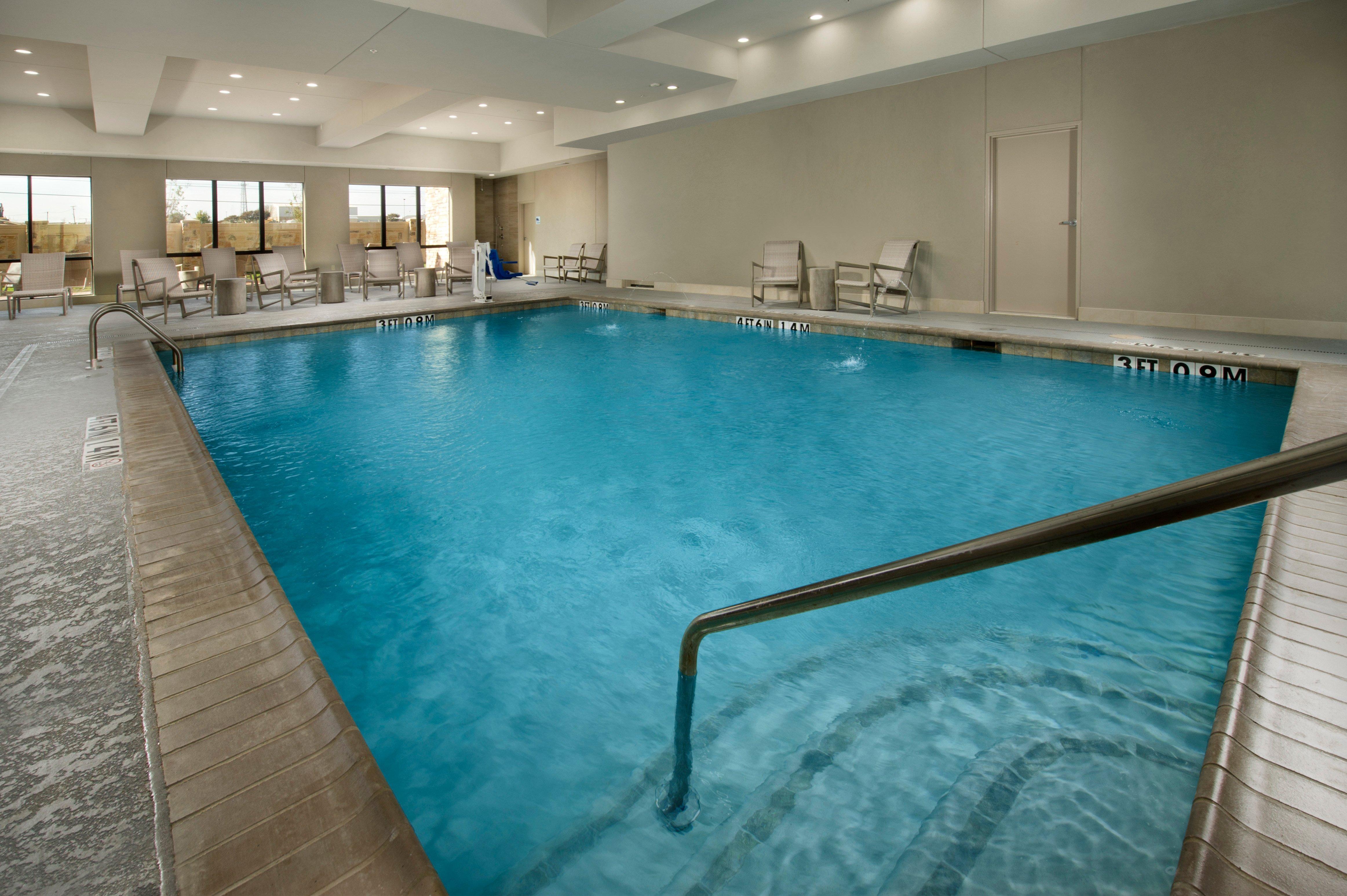 Holiday Inn Express Hotel & Suites Waco South By Ihg Εξωτερικό φωτογραφία